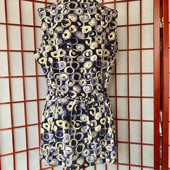 Saville Sport Patterned Back-Tie Vest - Picture 4 of 8